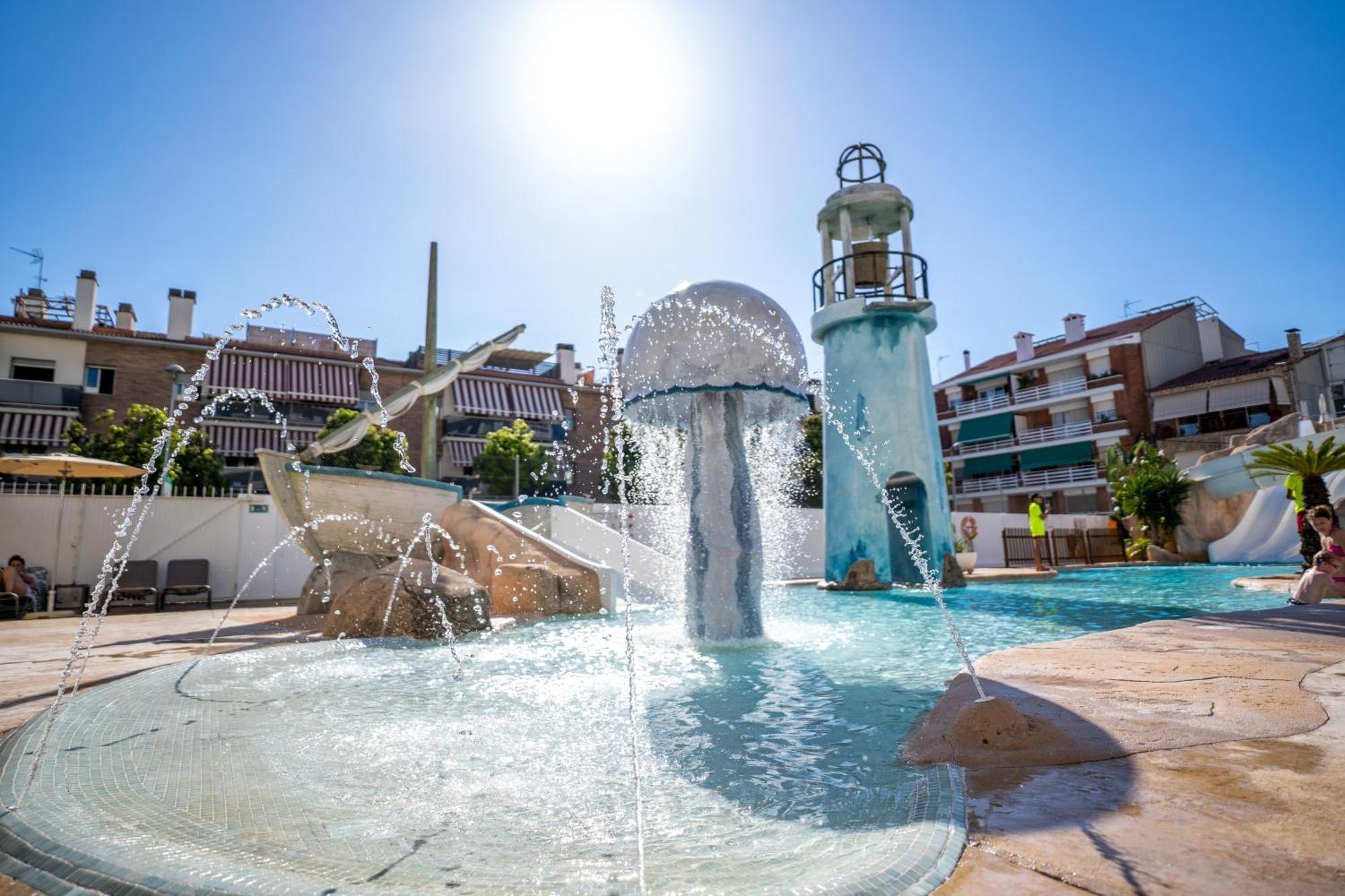 Fergus Club Pineda Splash Pineda de Mar Esterno foto